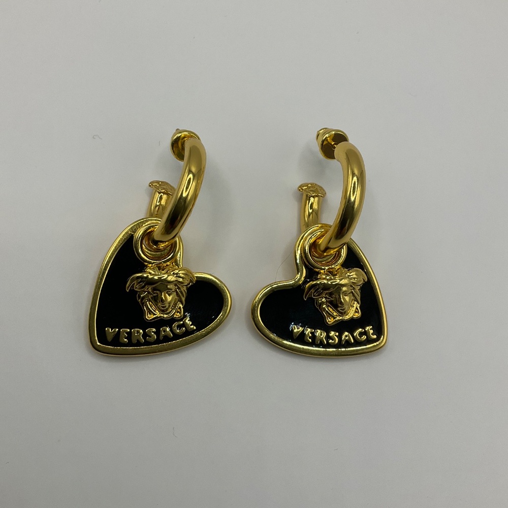 Earrings Black Heart Love Medusa - Picture 2 of 4